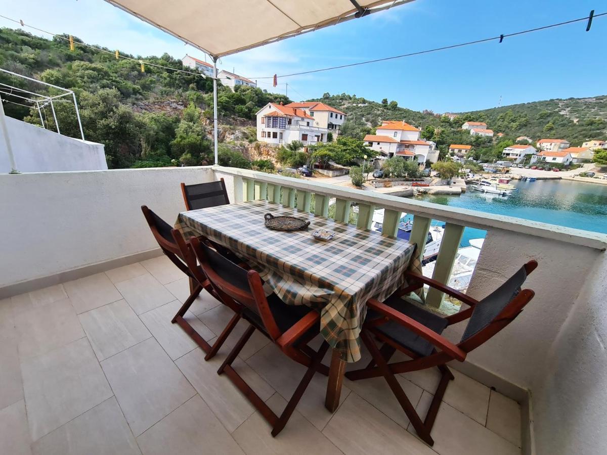 Apartments And Rooms By The Sea Zaglav, Dugi Otok - 8170 ซาลี ภายนอก รูปภาพ